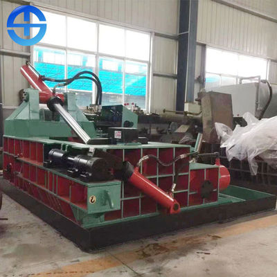 2000KG / M3 كثافة البالة قلب مكبس الخردة الهيدروليكي