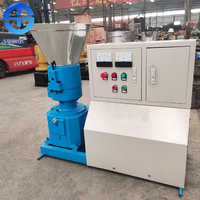 محرك كهربائي مدفوع بـ 400 كجم / ساعة 600 كجم / ساعة آلة بيليه الكتلة الحيوية