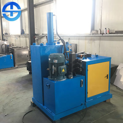 الخردة الكهربائية 30 قطعة / ساعة 50 قطعة / ساعة آلة إعادة تدوير المحرك الثابت