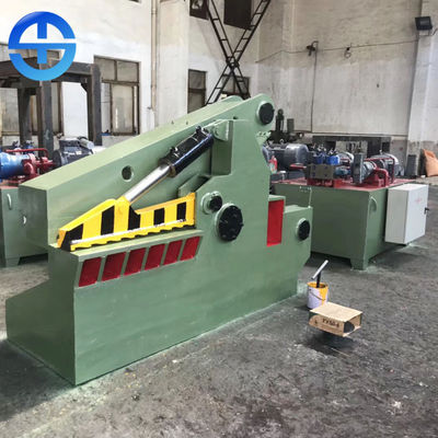 خردة كهربائية قطع معدنية التمساح التمساح الخردة المعدنية المقصورة حركة مريحة