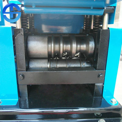 الأسلاك النحاسية الكهربائية تجريد آلة 1.5 KW خردة الأسلاك المتعرية 69 كلغ