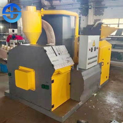 عالية الأداء النحاس كبل آلة المحبب الجافة نوع 150-200 كغ / هكتار